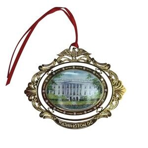 White House 2001 Christmas Ornament Cameo 24kt Gold Finish‎ Commemorative